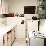 Erdei Hazak 게스트하우스 초팍